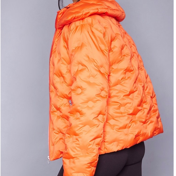 BNWT - Orange Puffer Jacket - Picture 2 of 3
